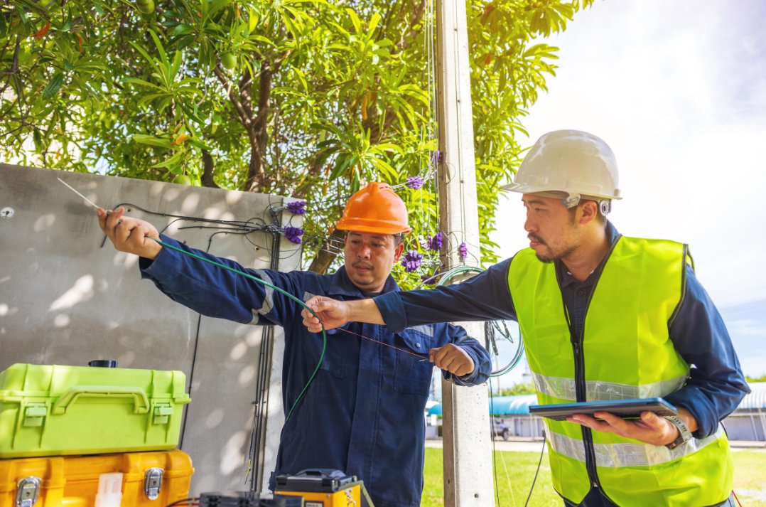 Splicing Training — visual representation